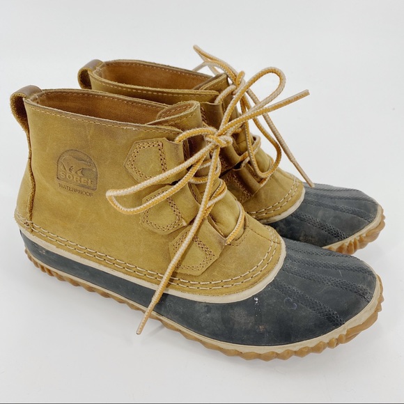Sorel out n’ about rain boots duckies